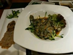 -马路边上·小海鲜烧烤(八一路店)