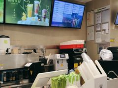 -奈雪的茶(花城汇中区PRO店)