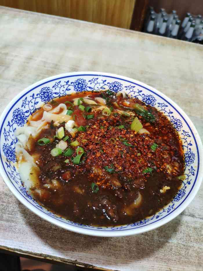 铁蛋刀削面(交大店)-"这家好像是总店,觉得味道好像比分店的好吃.