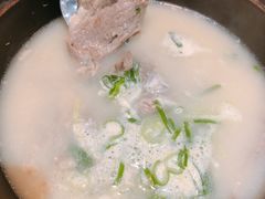 牛肉雪浓汤-神仙雪浓汤(明洞店)