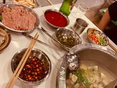 -憨铁匠老火锅(龙岗万科里店)