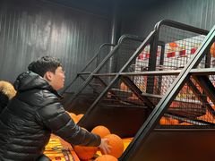 -极限PLAY运动娱乐新世界·团建派对潮玩休闲馆·室内蹦极高空游乐园