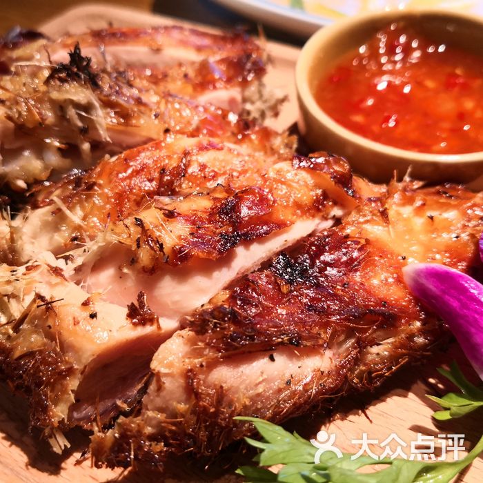 正泰amazingthai香茅草烤鸡图片-北京泰国菜-大众点评网