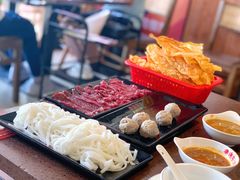 -幸运牛汕头小黄牛牛肉火锅(梅林店)