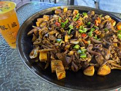 -老周炒拨拉(甘州总店)