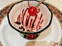 孤单半丸子冰淇淋-俄士厨房(环球港店)