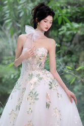-Lady  Jane高端婚纱礼服馆