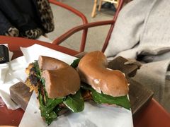 -Catch Bagel(芳草地店)