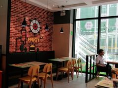 -德克士(香港街店)