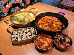金枪鱼饭团-HOTISLAND海鸡岛·韩国料理(江南西店)
