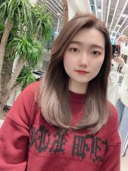 -BULB STUDIO 巴柏明星发型工作室