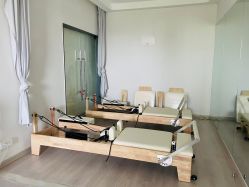-小黑裙瑜伽·普拉提