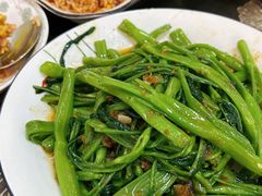 -家利美食店