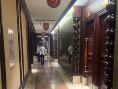 -王府井酒店(金桥港湾店)