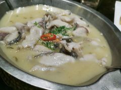 酸汤鱼-川旺角川粤融合菜•海景餐厅(星海广场店)