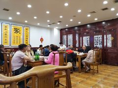 大堂-宣海荣锅贴大王·陕味小吃集(钟楼店)