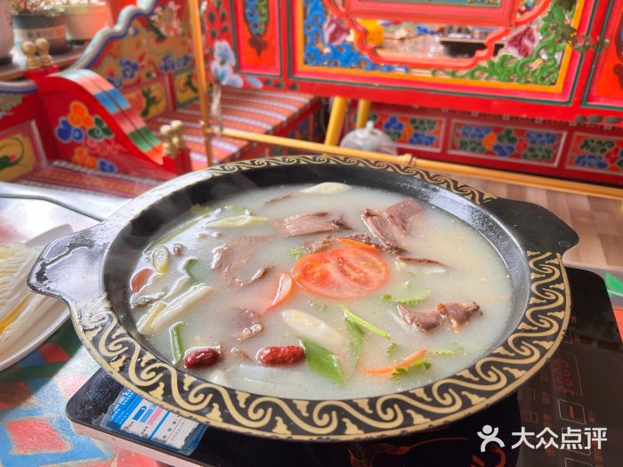 四姑娘山阿巴郎·藏式花园餐厅图片