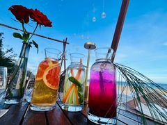 -海南清水湾莱佛士酒店