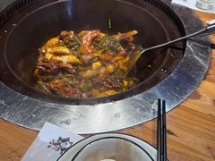 -山河屯铁锅炖·非遗东北菜(南山店)