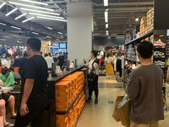 -NIKE上海青浦优选体验店