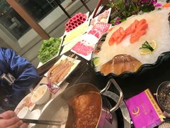 -好彩海鲜火锅饭店(银河百老汇店)