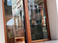 -Line 咖啡(石厦花园店)