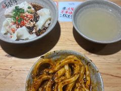 -默记孙抄手(园艺山店)
