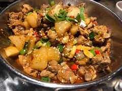 酸萝卜老鸭锅仔-遇见长安(兰州中心店)