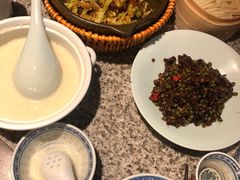 民国美龄粥-南京大牌档(龙湖长楹天街店)