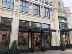 -lululemon(比斯特购物村店)