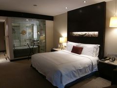 -青岛海尔洲际酒店