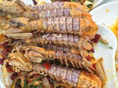 -覃记海鲜美食餐厅