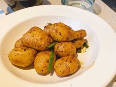炒昭通小土豆-半山腰·云南菜(侨福芳草地店)
