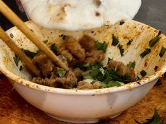-曾笼笼牛肉饼