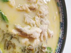 -明呈黄鱼面馆(斜土路店)