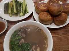 -清真吴记门钉肉饼·喜多利
