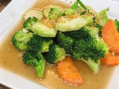 -两兄弟Song Pee Nong(2号店)
