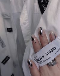 -1T·1M 日式美甲美睫