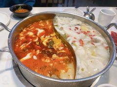-德林酸菜鱼火锅(南丹店)