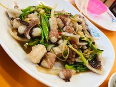 -班赞海鲜市场胖阿姨加工点