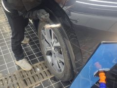 -鲨鱼皮汽车凹陷玻璃修复(静安店)