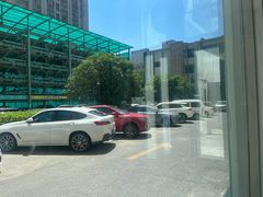 -喜鹊愉家酒店(郑州曼哈顿博览中心地铁站店)