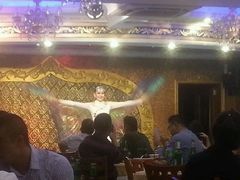 -维吾尔餐厅(宜山路店)