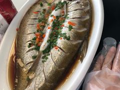 -七的湖·晚芳亭·阳澄湖农家菜·大闸蟹(莲花岛店)