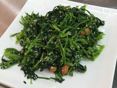 -屯老二农家铁锅炖·行业领军者(梅江店)