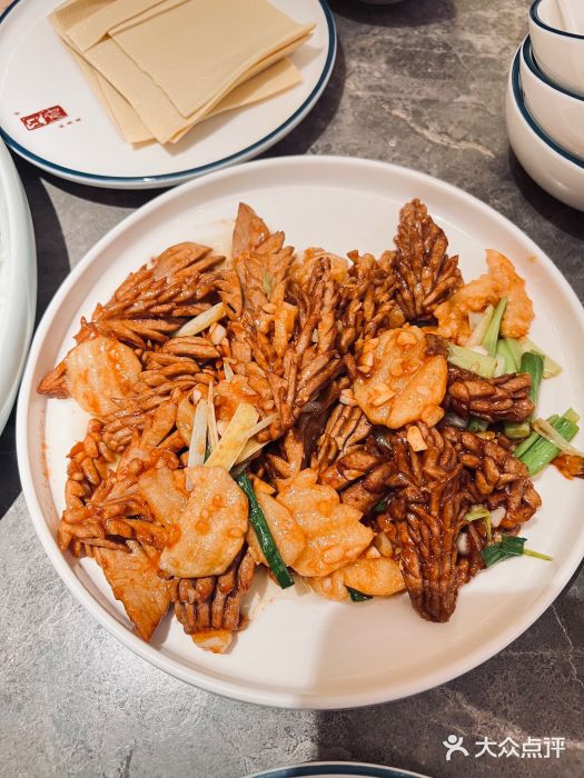 闫府私房菜·百年鲁菜(恒隆店)爆炒腰花图片