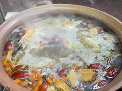 -威邵鸡煲(西华路总店)