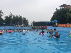 -欢乐水魔方水世界