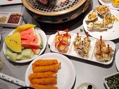-山焱·炭火自助烤肉(周浦万达店)