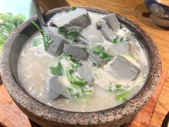 巴马石磨黑豆腐煲-桂小厨广西菜(万象城店)